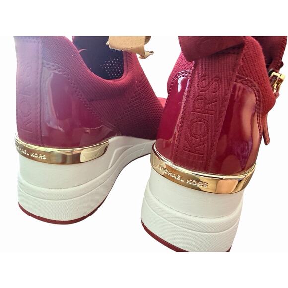 Woman\'s Sneakers & Athletic Shoes MICHAEL KORS Willis Wedge Trainer Sz 7.5 NWOB